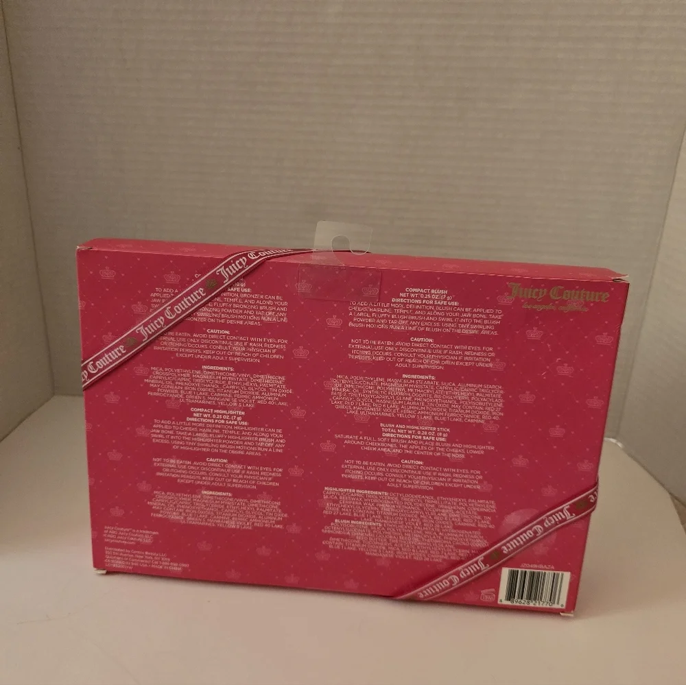 Juicy Couture 5 Piece Deluxe Makeup Set
